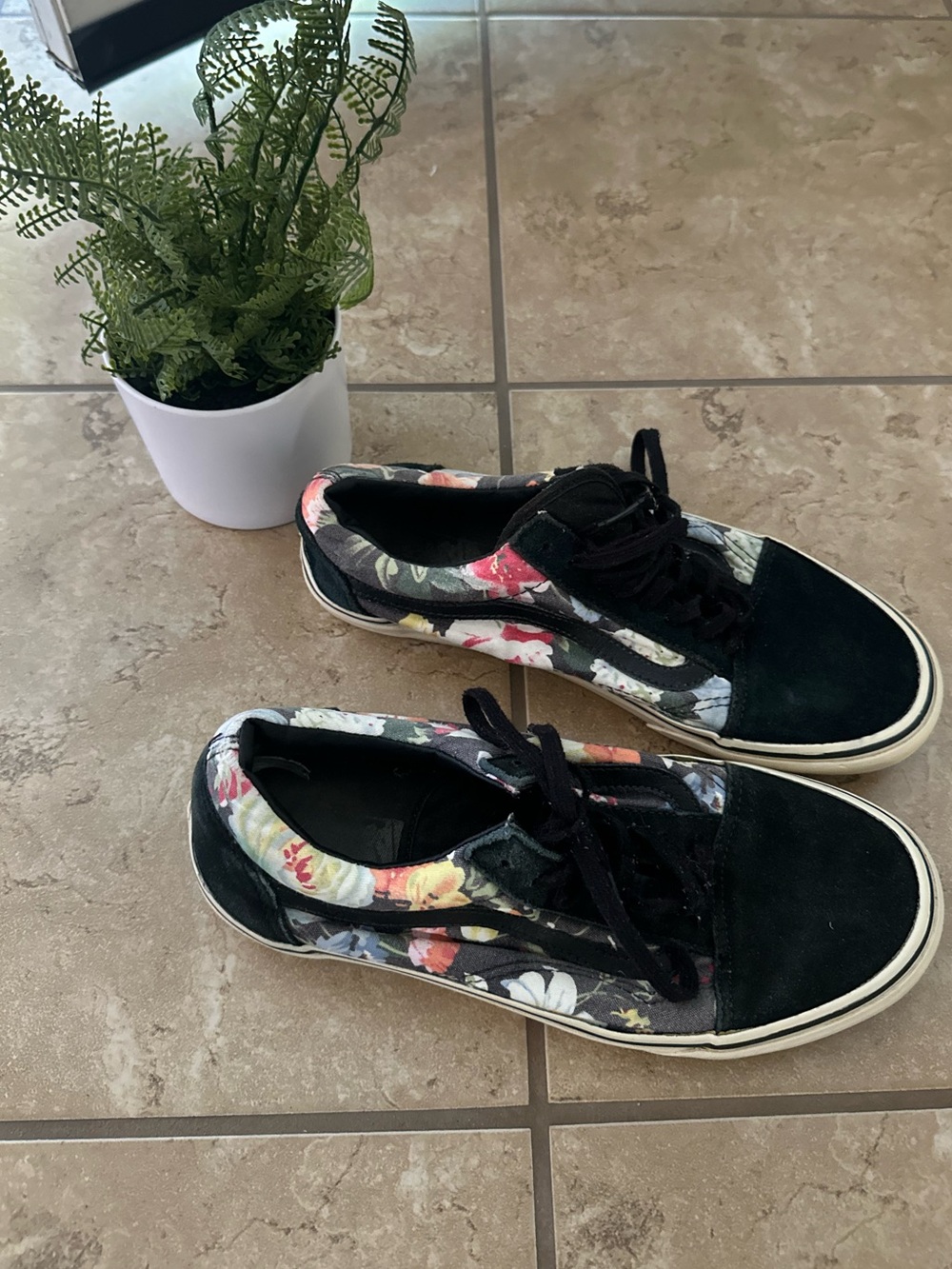 HAWAIIN PRINT VANS OLD SKOOLS